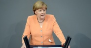 Merkel: Türkiye’ye ve Yunanistan’a destek verilmeli
