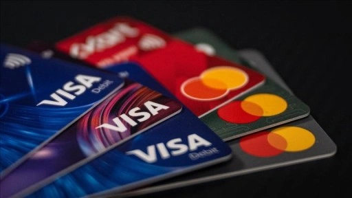 Merkez Bankası kredi kartları işlemlerinde uygulanan faiz oranlarında değişikliğe gitti