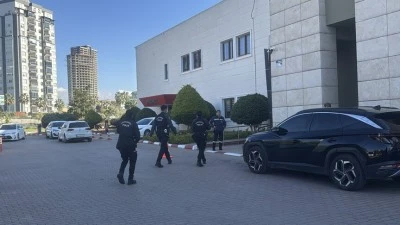 Mersin'de Yenişehir Belediyesine y&ouml;nelik soruşturmada 12 ş&uuml;pheli tutuklandı