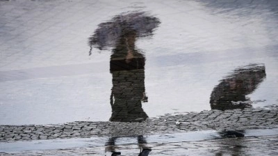Meteorolojiden bazı iller i&ccedil;in kuvvetli g&ouml;k g&uuml;r&uuml;lt&uuml;l&uuml; sağanak uyarısı