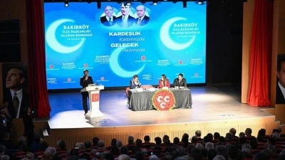 MHP Bah&ccedil;elievler ve Bakırk&ouml;y il&ccedil;e kongreleri ger&ccedil;ekleştirildi