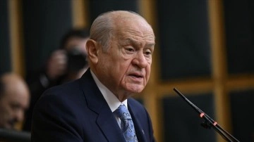 MHP Genel Başkanı Bahçeli: HDP'nin isteği ile Anayasa Mahkemesinin davayı sulandırması doğru de