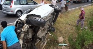 Milas’ta otomobil takla attı: 2 yaralı