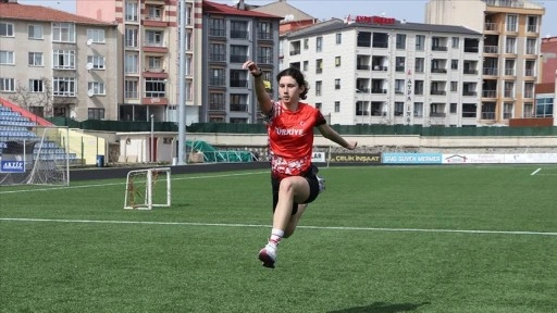 Milli atlet Eylül'ün hedefi EYOF'ta madalya