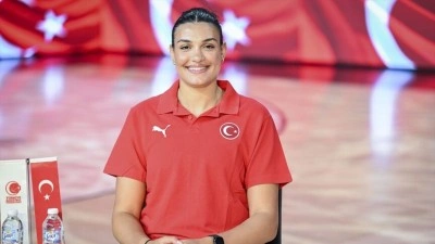 Milli basketbolcu Elif İstanbulluoğlu, ABD'deki deneyimini D&uuml;nya Kupası'na taşıma peşinde