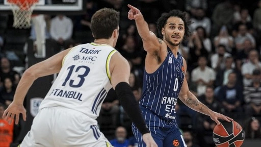 Milli basketbolcu Shane Larkin, yaklaşık 8 hafta sahalardan uzak kalacak