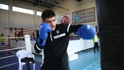 Milli boksör Haluk Levent Can'ın hedefi Çekya'da şampiyonluk