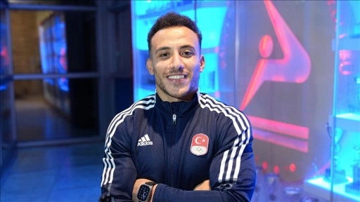 Milli cimnastikçi Adem Asil olimpiyat madalyası için her detayı düşünüyor