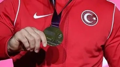 Milli g&uuml;reş&ccedil;ilerden Avrupa Şampiyonası'nda 2 madalya