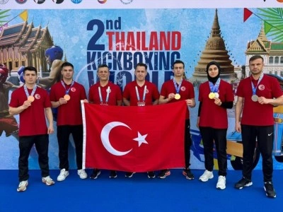 Milli kick boks&ccedil;ular Tayland'da 7 madalya kazandı