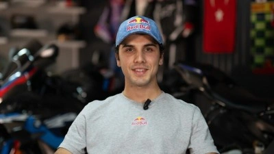 Milli motosiklet&ccedil;i Bahattin Sofuoğlu, Superbike'ta tarihi podyumlar yaşamak istiyor