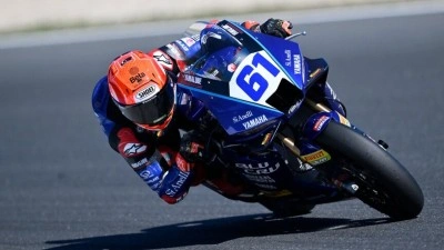 Milli motosiklet&ccedil;i Can &Ouml;nc&uuml;, &Ccedil;ekya'daki yarışı ikinci sırada tamamladı