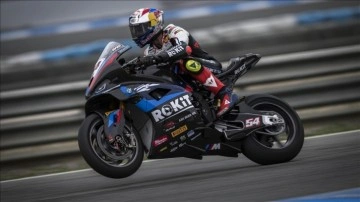 Milli motosikletçi Toprak Razgatlıoğlu, Hollanda'daki ilk yarışta 2. oldu