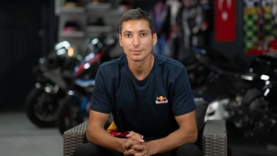 Milli motosiklet&ccedil;i Toprak Razgatlıoğlu, MotoGP'de motosikletin &ouml;nemine dikkati &ccedil;ekti
