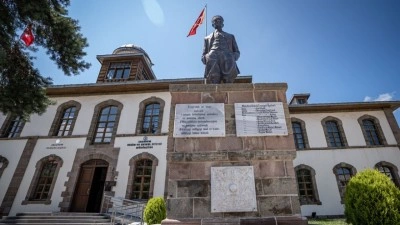 Milli M&uuml;cadele'ye y&ouml;n veren Erzurum Kongresi 107 yaşında