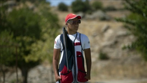 Milli para atıcı Muaz Erdem Madran Çekya'da altın madalya kazandı