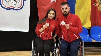 Milli para masa tenis&ccedil;iler, Karadağ'daki turnuvada 3 madalya kazandı