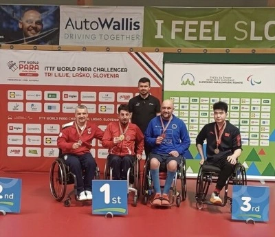 Milli para masa tenis&ccedil;iler, Slovenya'daki turnuvada 2'si altın 4 madalya kazandı