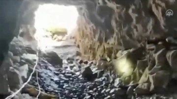 Milli Savunma Bakanı Akar: Mehmetçik, teröristlerin Zap'taki mağarasına girdi