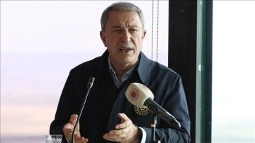 Milli Savunma Bakanı Akar: Yunanistan ile yaşanan sorunların diyalogla çözülebileceğine inanıyoruz