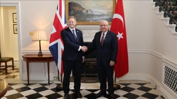 Milli Savunma Bakanı Güler, İngiltere Savunma Bakanı Shapps ile bir araya geldi