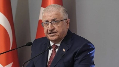 Milli Savunma Bakanı G&uuml;ler, Katar Başbakan Yardımcısı Al Sani ile telefonda g&ouml;r&uuml;şt&uuml;