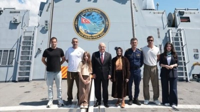 Milli Savunma Bakanı G&uuml;ler "Operasyon Alesta" dizisinin setini ziyaret etti