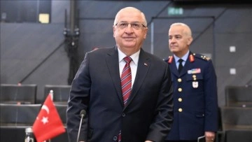 Milli Savunma Bakanı Yaşar Güler NATO'da temaslarda bulundu