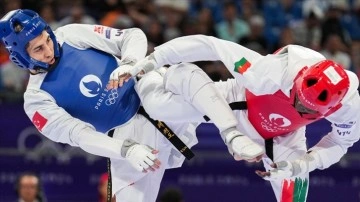 Milli tekvandocu Hakan Re&ccedil;ber, &ccedil;eyrek finalde