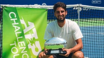 Milli tenisçi Altuğ Çelikbilek, Porto Açık'ta ikinci kez şampiyon oldu