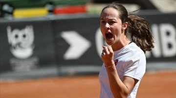 Milli tenisçi Zeynep Sönmez, İtalya'da çeyrek finale yükseldi