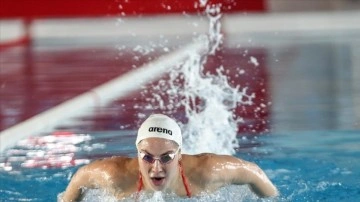 Milli yüzücü Avramova, olimpiyatlar için Erciyes'te güç depoluyor