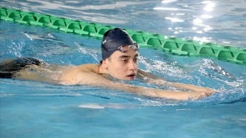 Milli yüzücü Kuzey Tunçelli, Paris Olimpiyatları'nda madalya hedefliyor