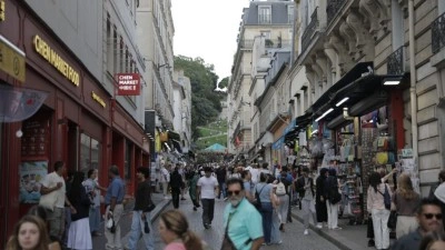 Milyonlarca ziyaret&ccedil;i &ccedil;eken turistik kentlerde yerel halkın temel ihtiya&ccedil;ları g&ouml;z ardı ediliyor