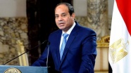 Mısır barışın sağlanması için aralıksız mesaisini sürdürüyor