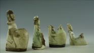 Mısır'dan Anadolu'ya uzanan 2 bin 700 yıllık koku kapları İzmir Arkeoloji Müzesinde