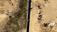 Mısır, Süveyş Kanalı'nın günlerce kapanmasına yol açan gemiyi tazminat alana kadar alıkoyacak