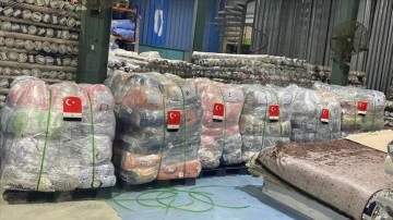 Mısır'daki Türk iş adamları depremzedelere 5,5 ton insani yardım gönderdi