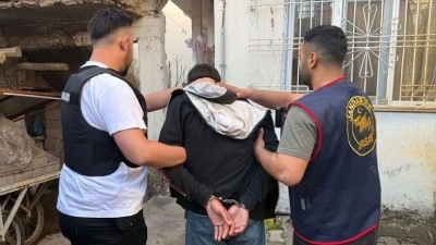 MİT'ten siber su&ccedil; şebekesine y&ouml;nelik operasyon: 12 g&ouml;zaltı