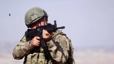 MKE'den Kara Kuvvetleri Komutanlığına milli piyade t&uuml;feği MPT-76 MH teslimatı