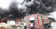 Mobilya fabrikası alev alev yandı
