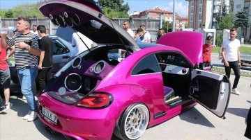 Modifiye araç tutkunları Bolu'da buluştu