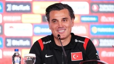 Montella: 2026 FIFA D&uuml;nya Kupası'nda adım adım ilerleyerek amacımıza ulaşmak istiyoruz