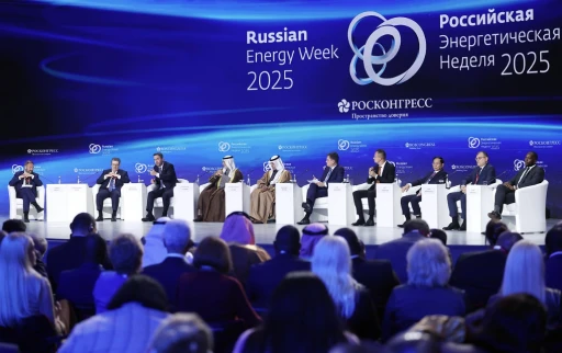 Moskova Enerji Haftası, küresel petrol ve gaz piyasası için ana trendleri belirledi! -Okay Deprem yazdı-