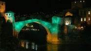 Mostar Köprüsü Halep için ışıklandırıldı