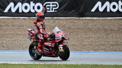 MotoGP'nin Macaristan'daki 8. etabını Marc Marquez kazandı