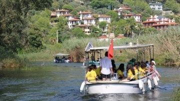 Muğla'da gençler 'kamp ateşi'nde buluştu