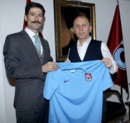 Muharrem Usta: Trabzonspor büyük bir çınar!