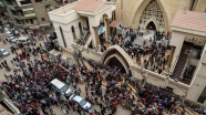Mursi'nin ailesi Mısır'daki bombalı saldırıyı kınadı