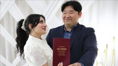 M&uuml;sl&uuml;man olan G&uuml;ney Koreli Jang, Bing&ouml;ll&uuml; gen&ccedil; kızla hayatını birleştirdi